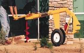 11 HP -1-Man Towable Hydraulic Auger