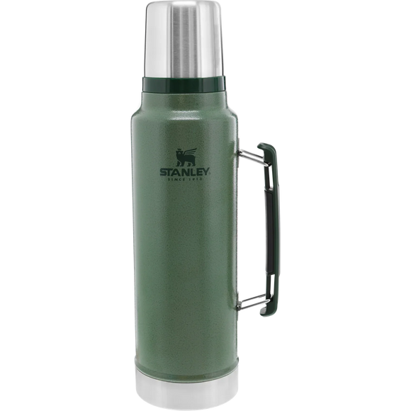 Stanley Classic Legendary Bottle (1.5 quart, Hammertone Green)