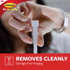 Command™ White Terrace Hook
