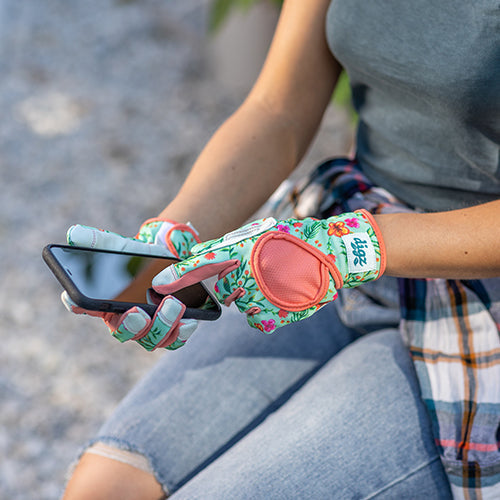 Big Time Products Signature Floral Gloves